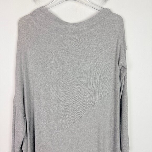 Free People Grapevine Heather Grey Asymmetrical Tunic Top Size Medium M EUC - Picture 12 of 13